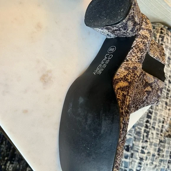 CHINESE LAUNDRY Faux Snakeskin Ankle Boots Women's‎ Size 9 - Picture 5 of 14